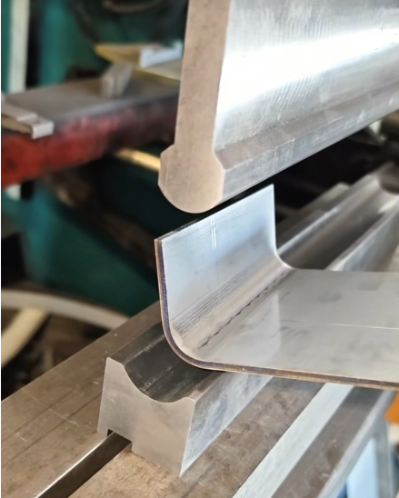 Radius punch and radius die for sheet metal press brake bending by Shengpu Tooling