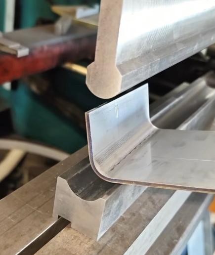 Custom radius punch and die for press brake bending by Shengpu Tooling