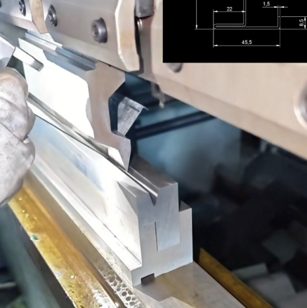 Custom press brake tools for V bending and closed edge hemming
