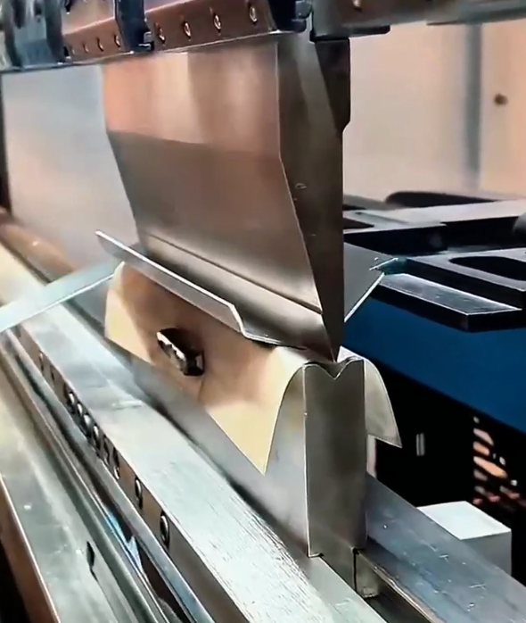 small V press brake die with sharp nose punch for sheet metal bending