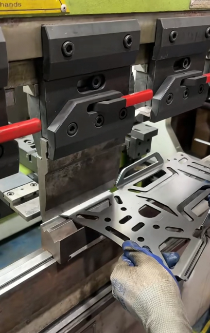 standard straight punch and double V die for press brake bending